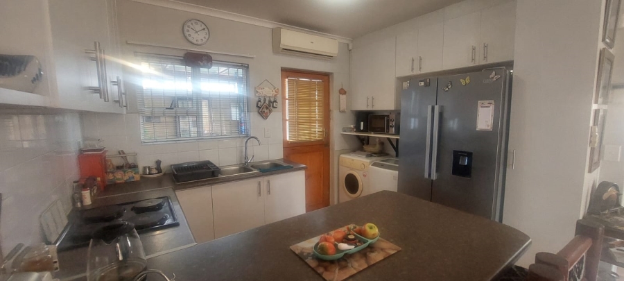 3 Bedroom Property for Sale in Onverwacht Western Cape